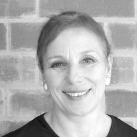 Angela Heuzenroeder