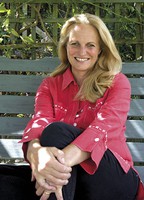 Sara Lewis